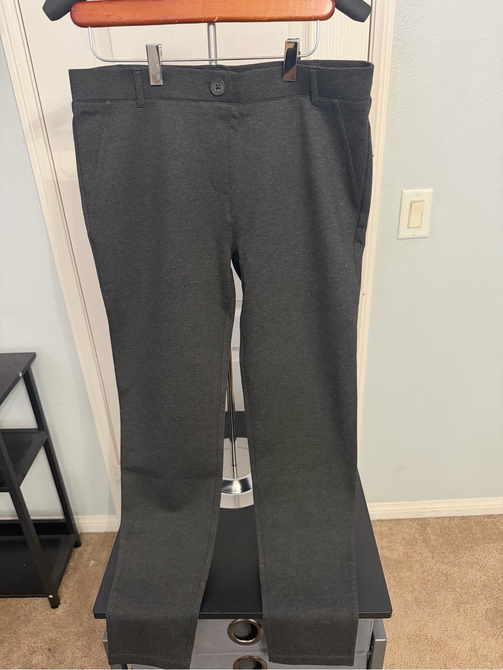 Betabrand Women's Charcoal Straight-Leg Pants